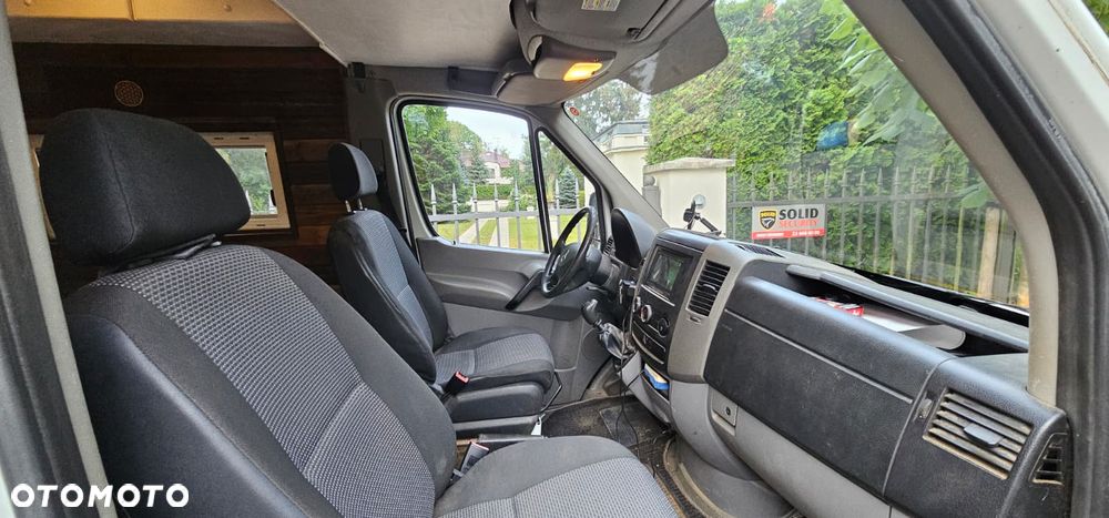 Mercedes-Benz Sprinter - 15