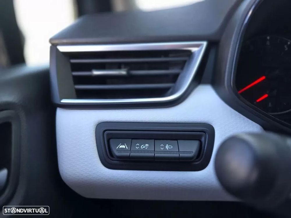 Renault Clio 1.0 TCe Intens - 26