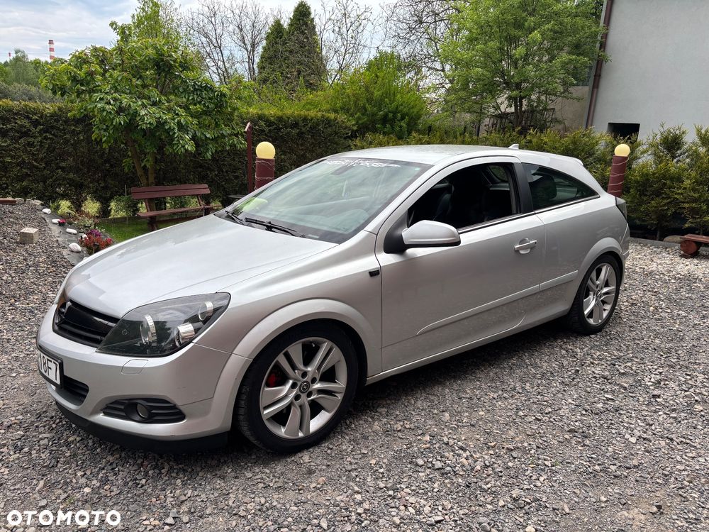 Opel Astra 2.0 T Sport - 1