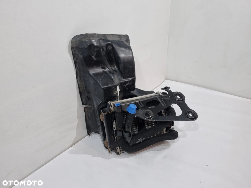 VW PASSAT B8 GOLF VII SEAT SKODA DODATKOWA CHŁODNICA WODY 5Q0121253J - 1