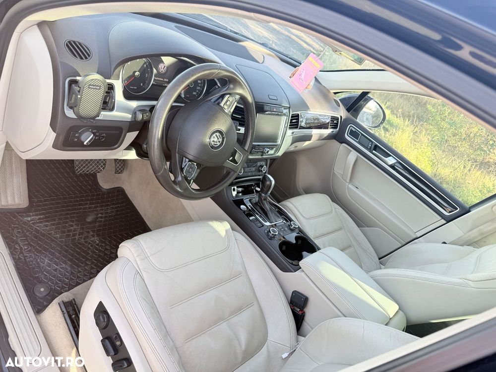 Volkswagen Touareg - 6
