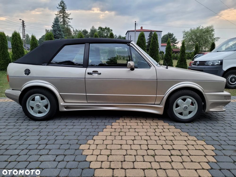 Volkswagen Golf - 3