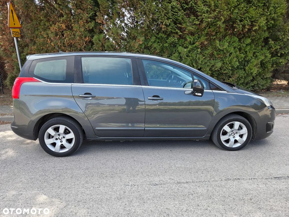 Peugeot 5008 HDI 115 Active - 4