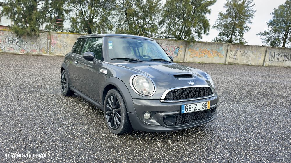 MINI 3 Portas Cooper S Aut. Green Park - 1