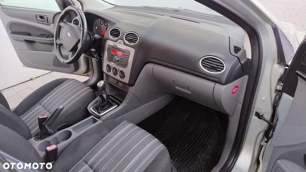 Ford Focus 1.6 TDCi Trend - 11