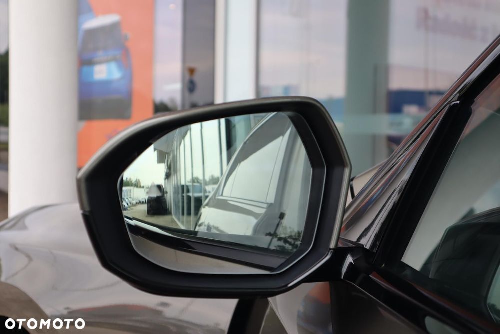 BMW Seria 7 - 25