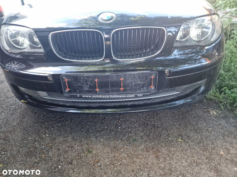 Kompletny  przód  BMW  E87 w kolorze  668 - 9