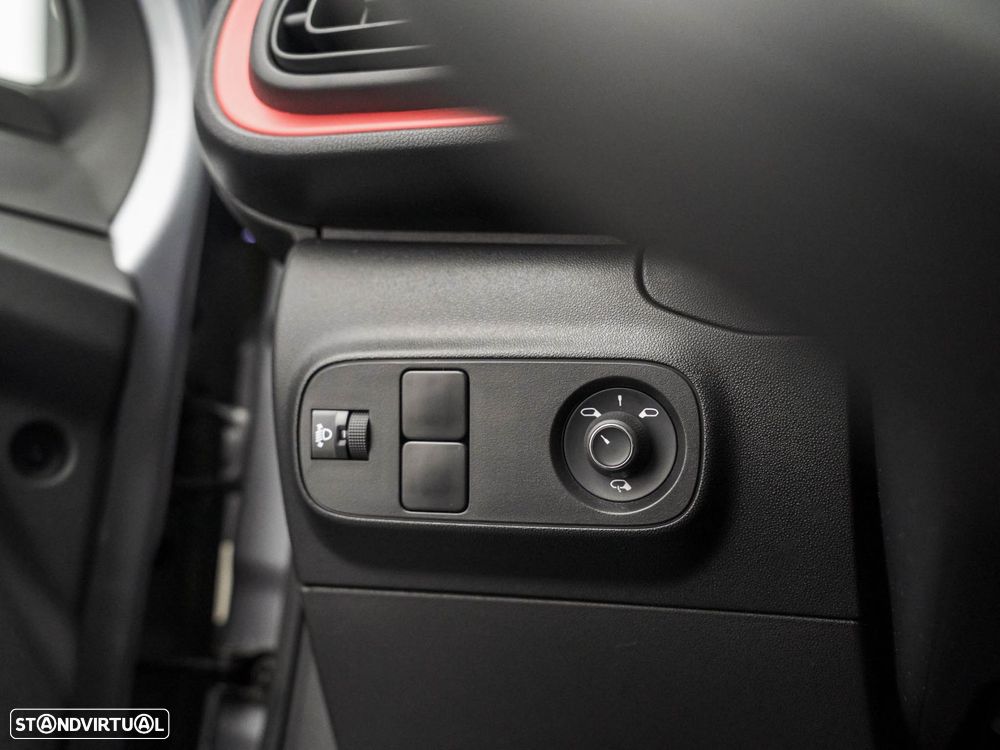 Citroën C3 1.2 PureTech C-Series - 17
