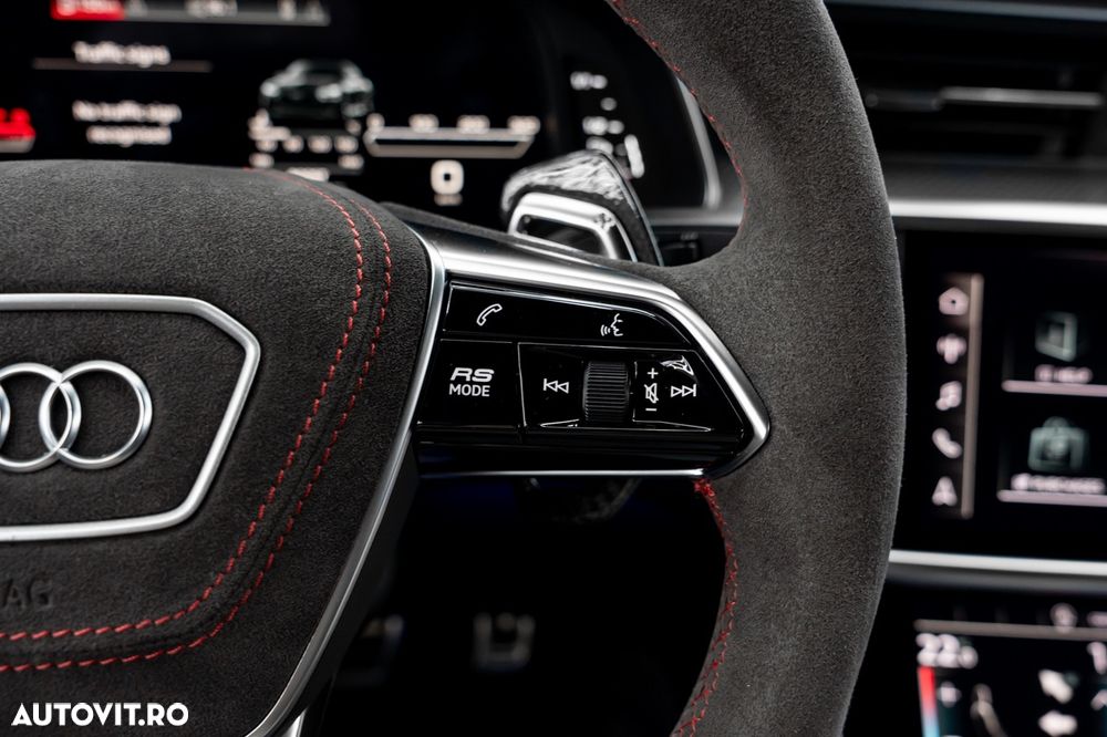 Audi RS7 4.0 TFSI quattro Tiptronic - 34