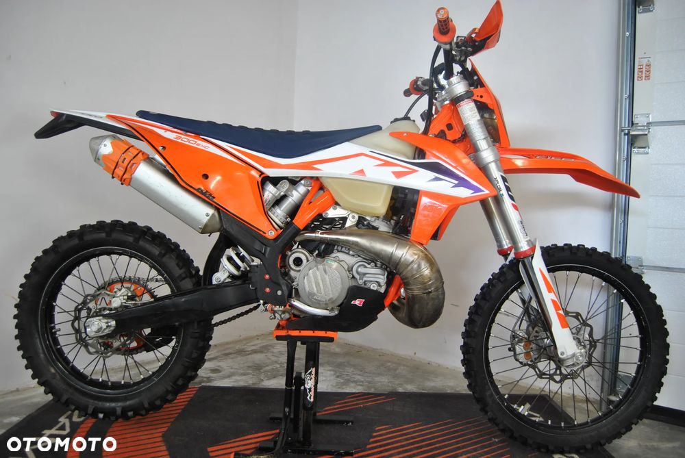 KTM EXC 300 - 10