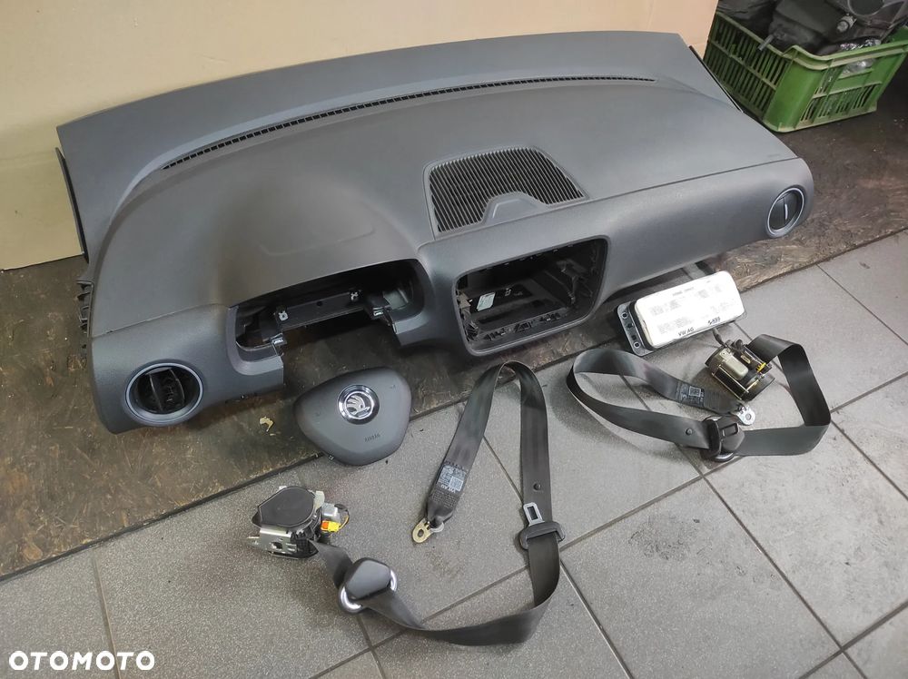 SKODA CITIGO 1ST DESKA ROZDZIELCZA KOKPIT KONSOLA ZESTAW POWYSTRZAŁOWY ORYGINALNA KOMPLET WYSYŁKA !!!! - 2