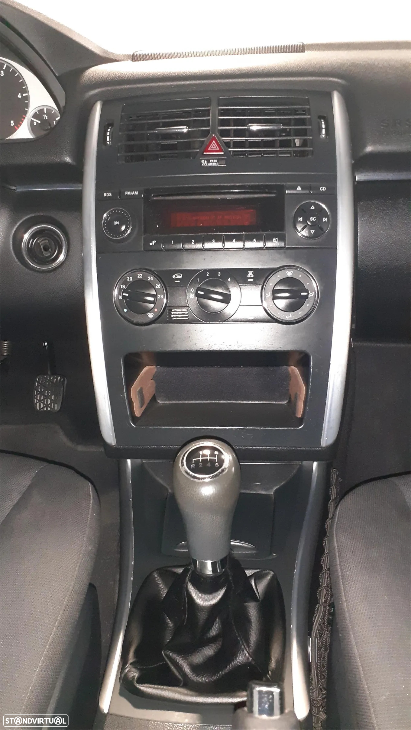 Mercedes-Benz B 180 CDi - 5