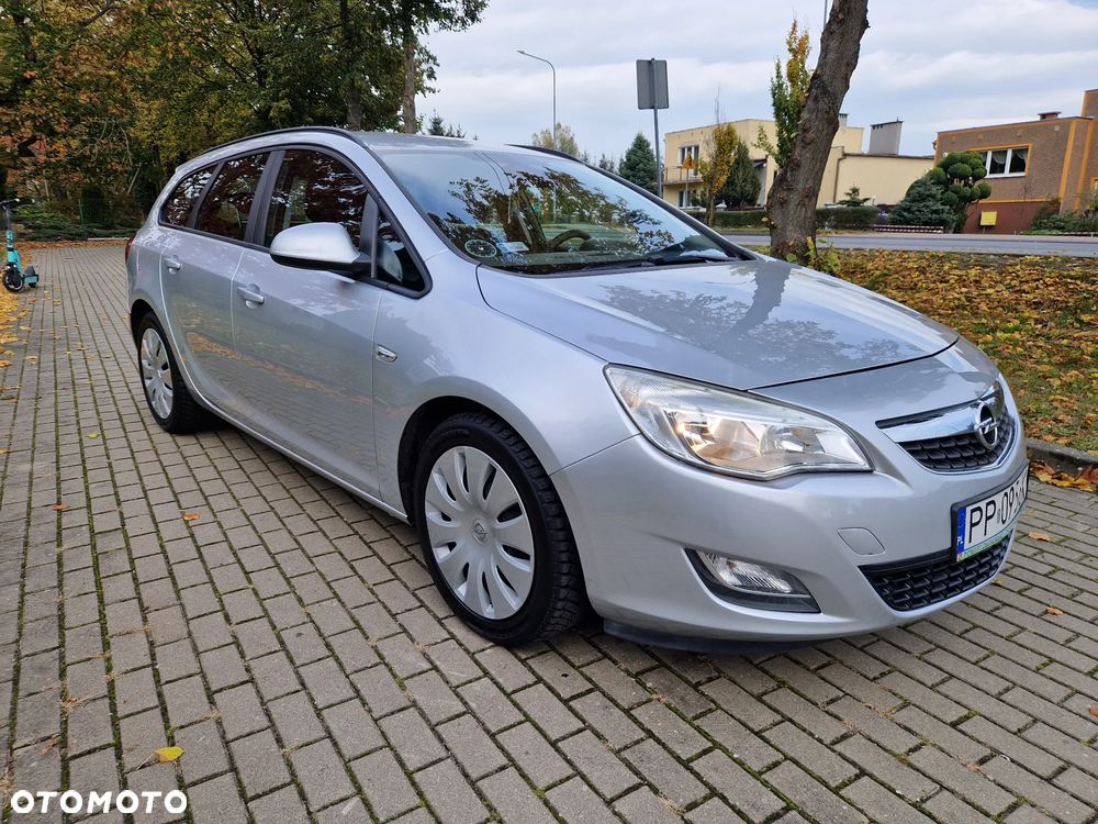 Opel Astra IV 1.3 CDTI Sport ecoFLEX - 3