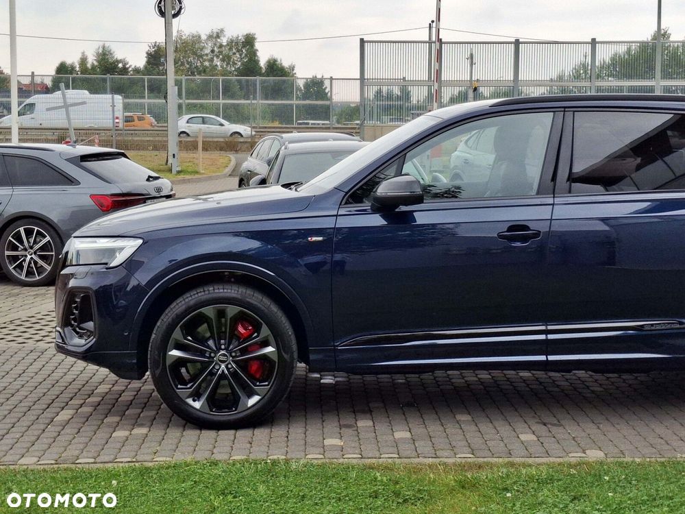 Audi Q7 - 2