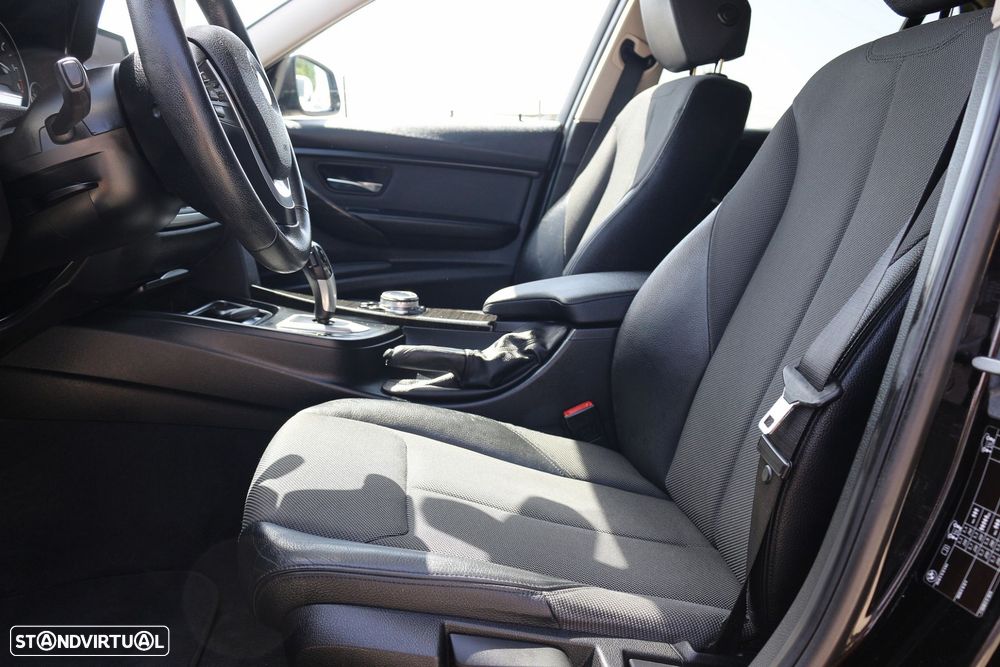BMW 320 d Aut. Efficient Dynamics Edition Luxury Line - 31