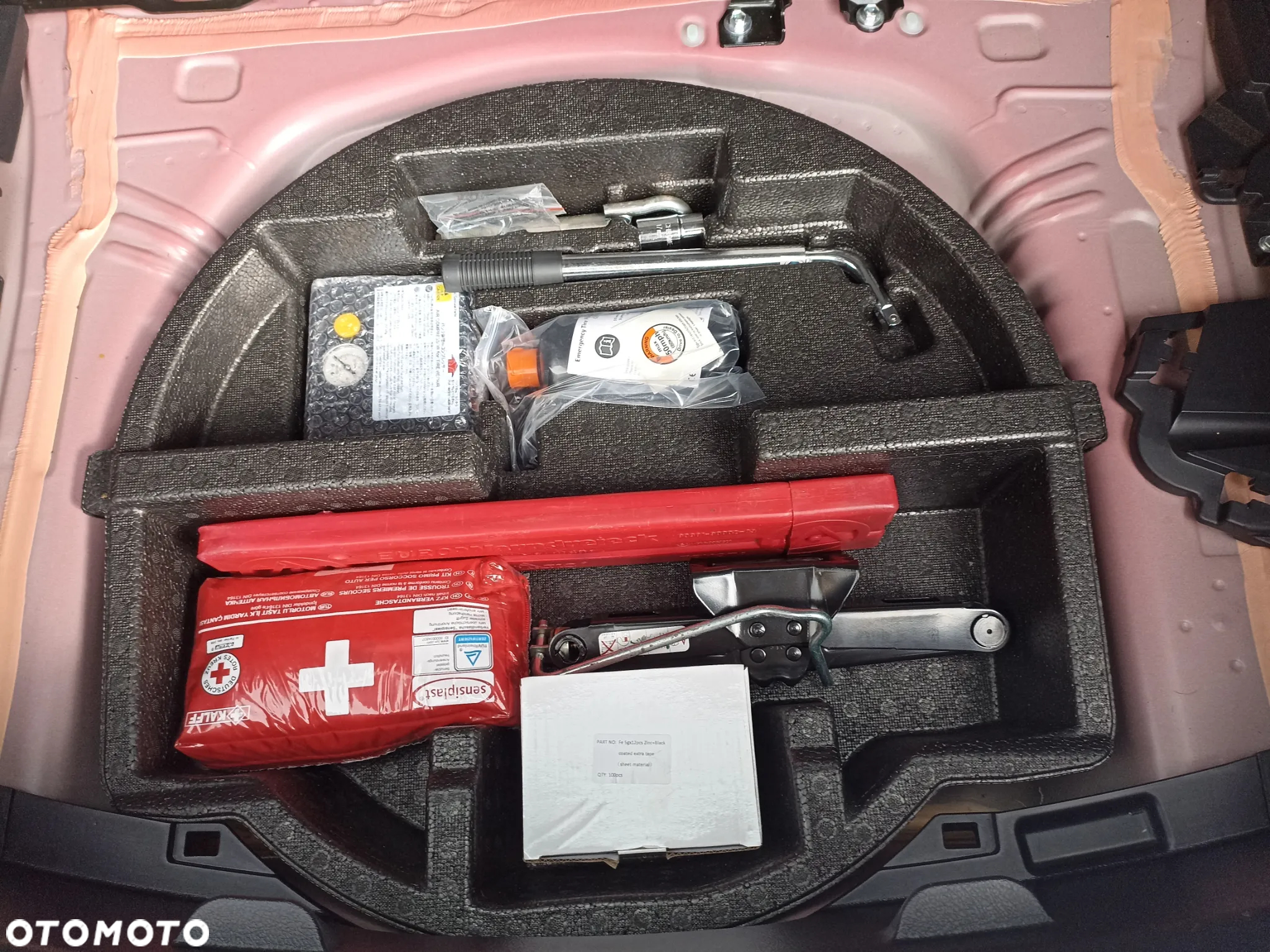 Toyota Yaris - 12