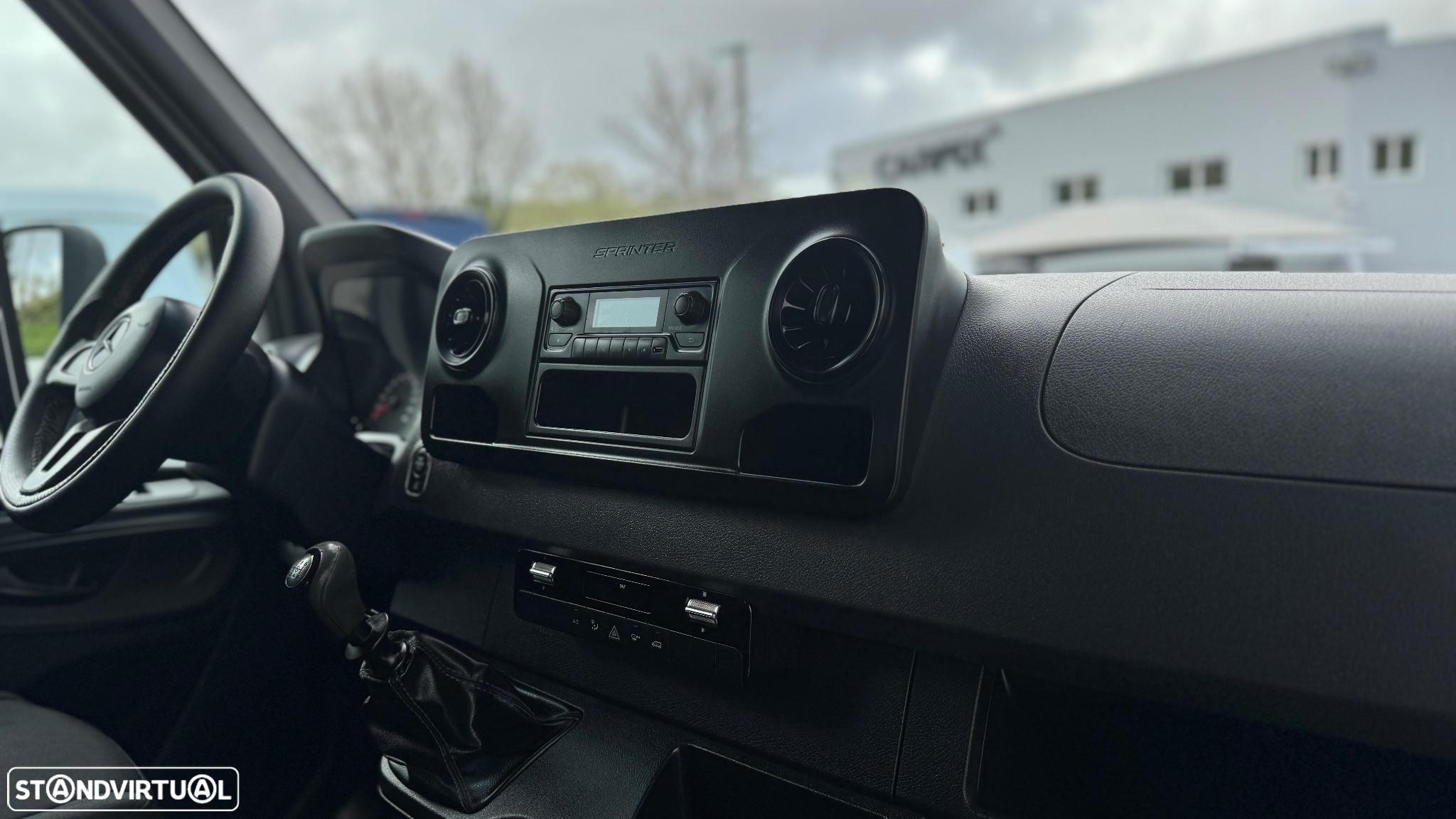 Mercedes-Benz Sprinter 514 CD/43 Cabine Dupla - 31