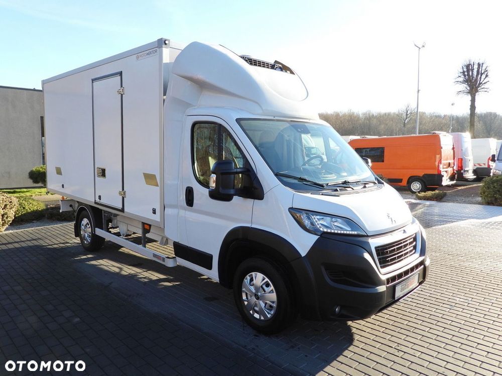 Peugeot BOXER CHŁODNIA KONTENER 0*C 8 PALET TEMPOMAT LEDY KLIMATYZACJA  165KM - 5