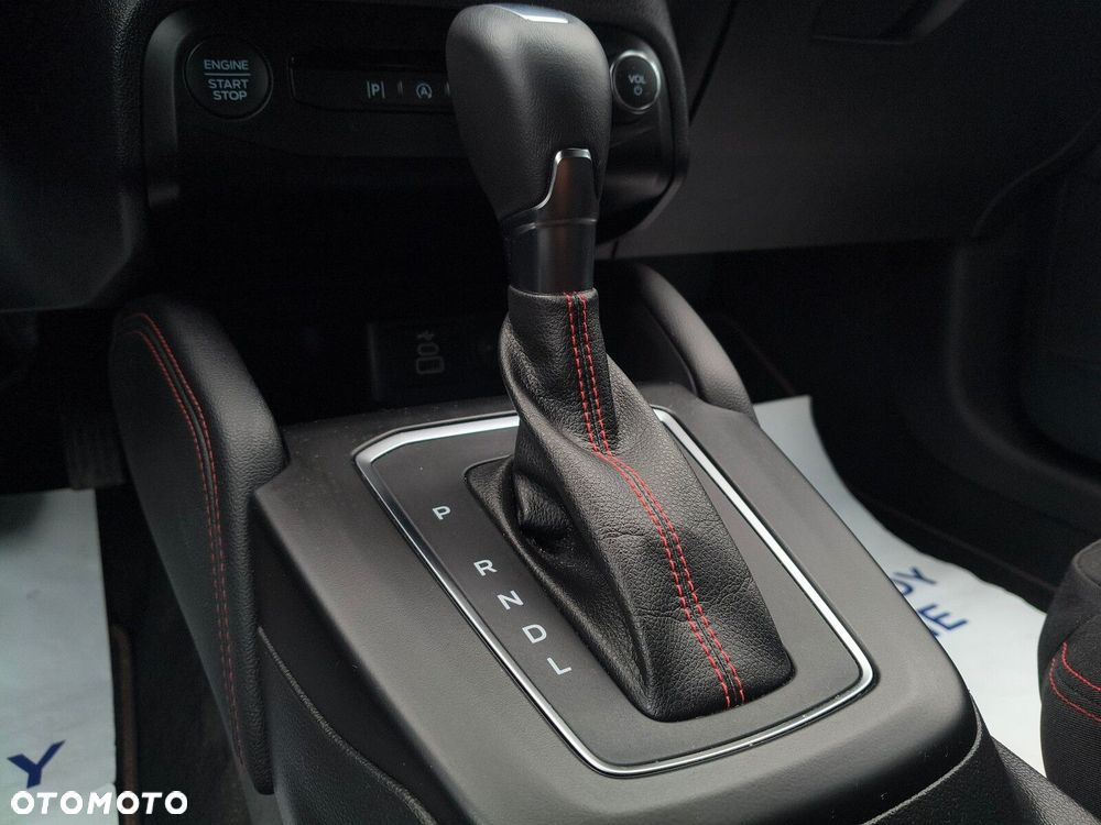 Ford Focus 1.0 EcoBoost mHEV ST-Line X - 21