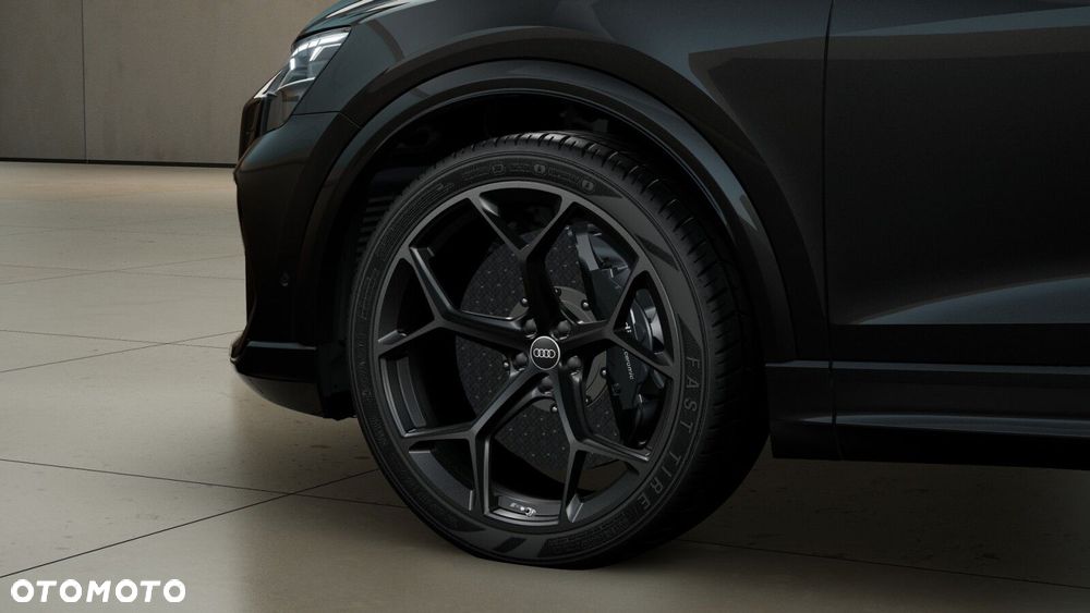 Audi RS Q8 - 5