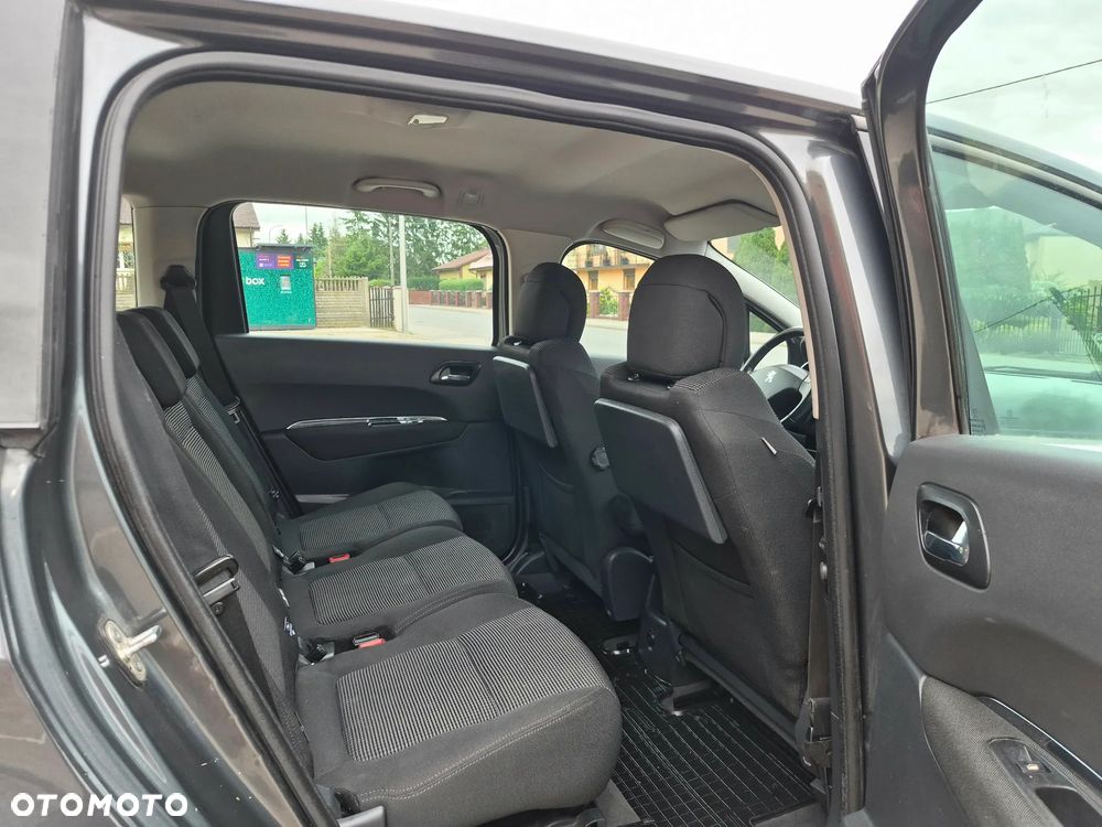 Peugeot 5008 - 20
