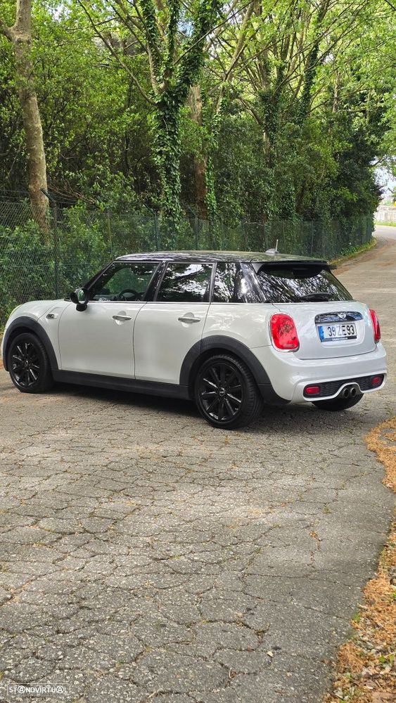 MINI 5 Portas Cooper SD - 26
