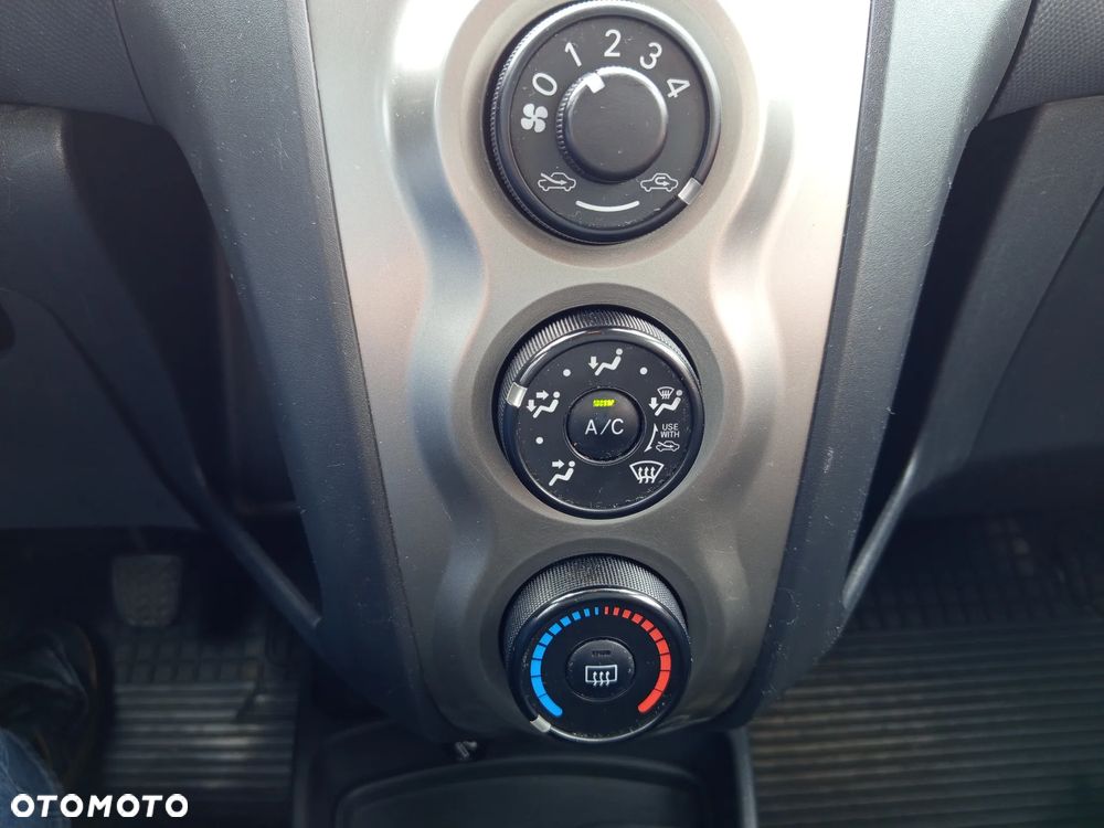 Toyota Yaris 1.33 Luna - 14