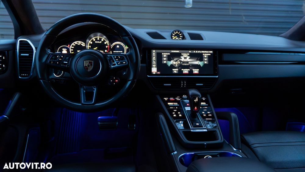 Porsche Cayenne Coupe Turbo - 7
