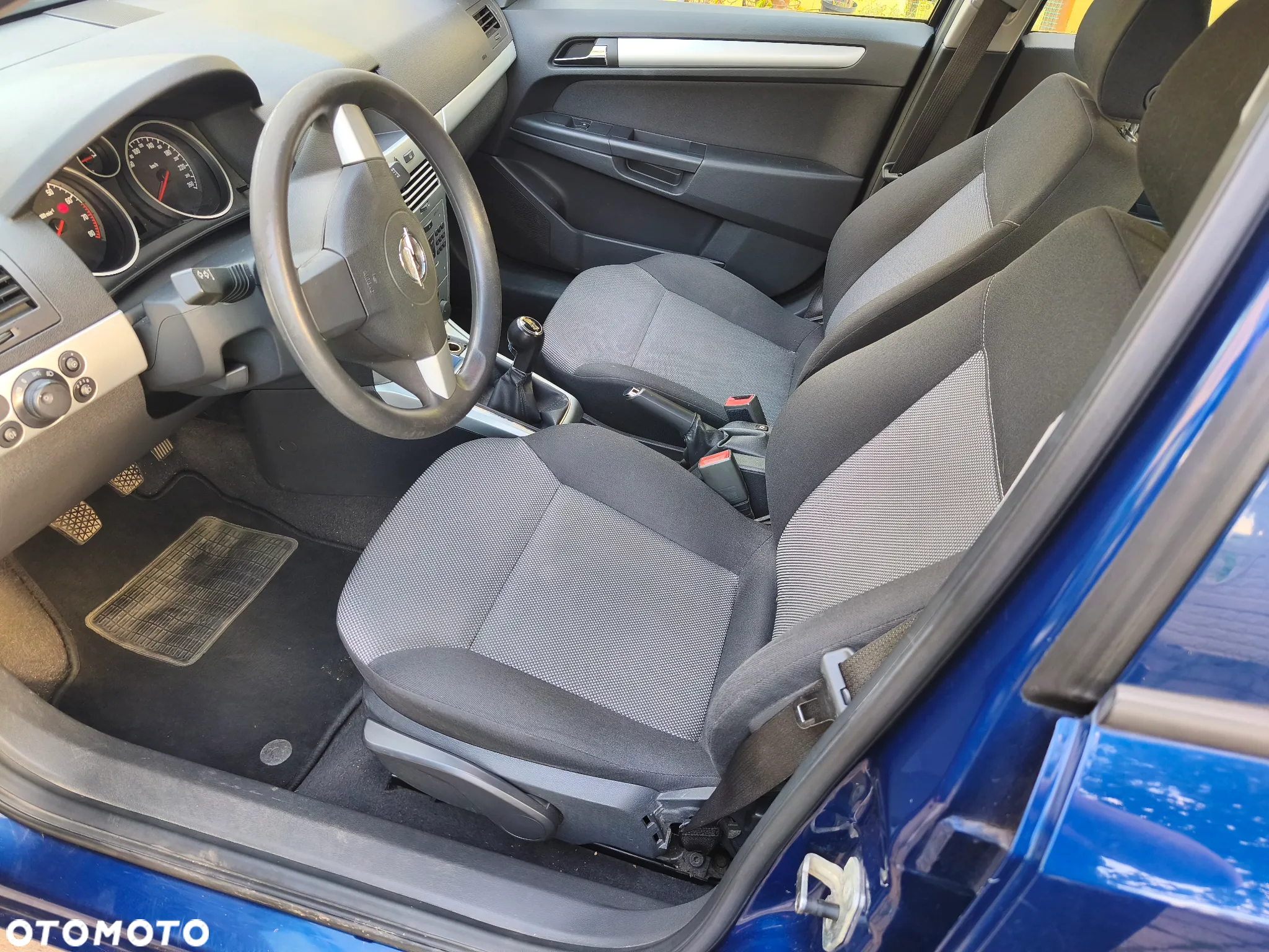 Opel Astra III 1.6 - 9