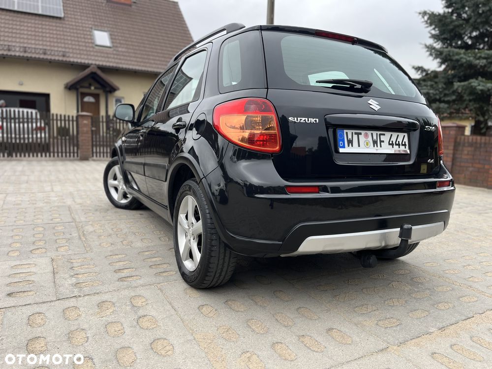 Suzuki SX4 Classic 1.6 VVT 4x4 Comfort - 35