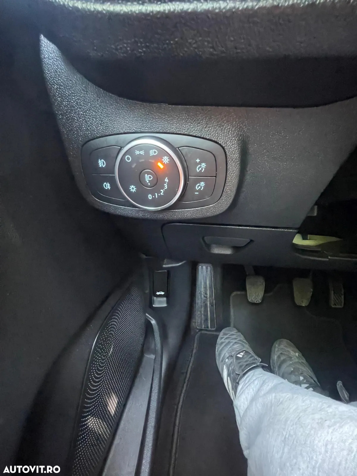 Ford Fiesta 1.5 TDCi Trend - 6