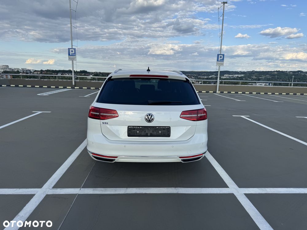 Volkswagen Passat Variant 1.4 TSI Plug-In-Hybrid GTE - 13