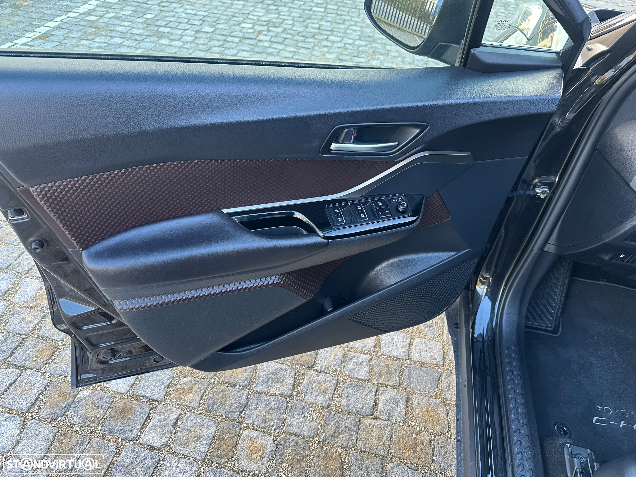 Toyota C-HR 1.8 HSD Exclusive+P.Luxury - 20