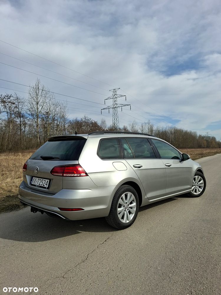 Volkswagen Golf 1.6 TDI BMT Comfortline - 9