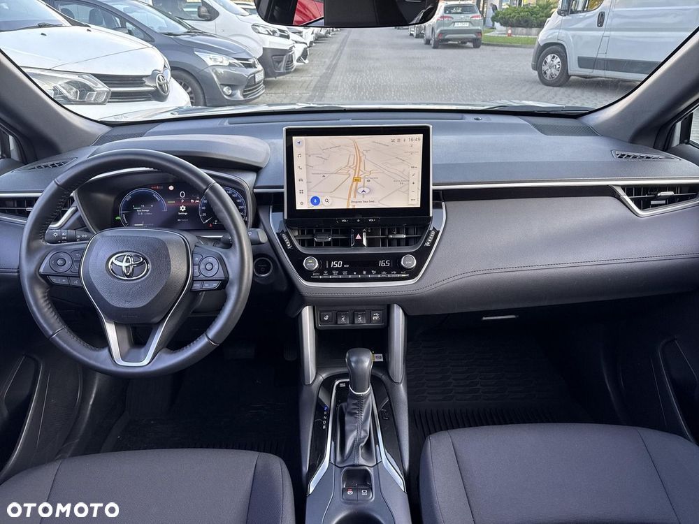 Toyota Corolla Cross 2.0 Hybrid Style - 13