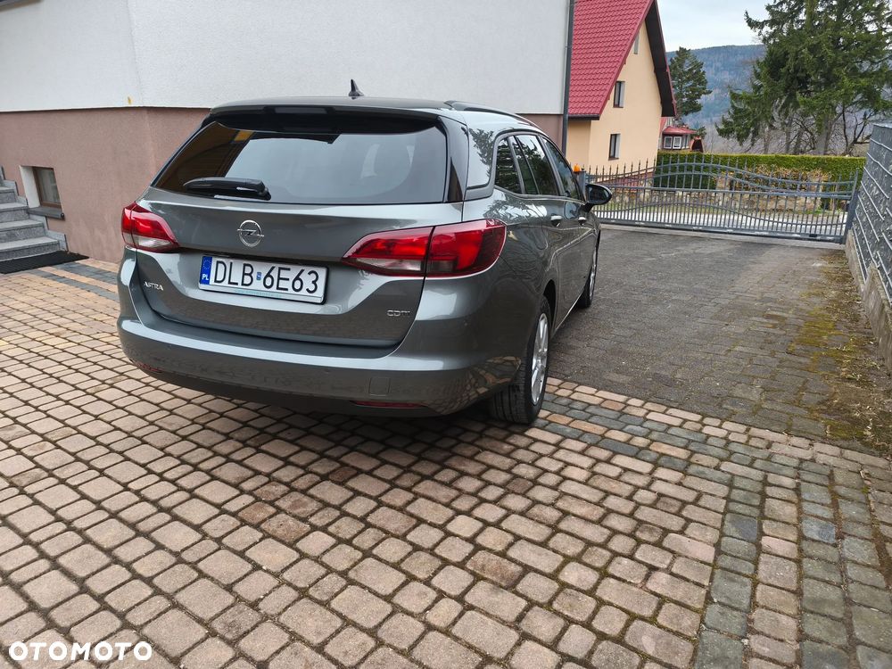 Opel Astra 1.6 CDTI Sport - 12
