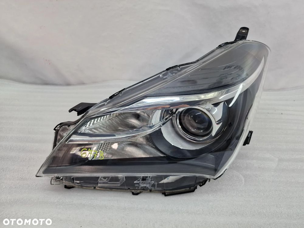 TOYOTA YARIS 3 III LIFT 14- KOMPLET LAMP PRZEDNICH PRZÓD LEWA + PRAWA , SOCZEWKA , NR AUKCJI LA677 - 13