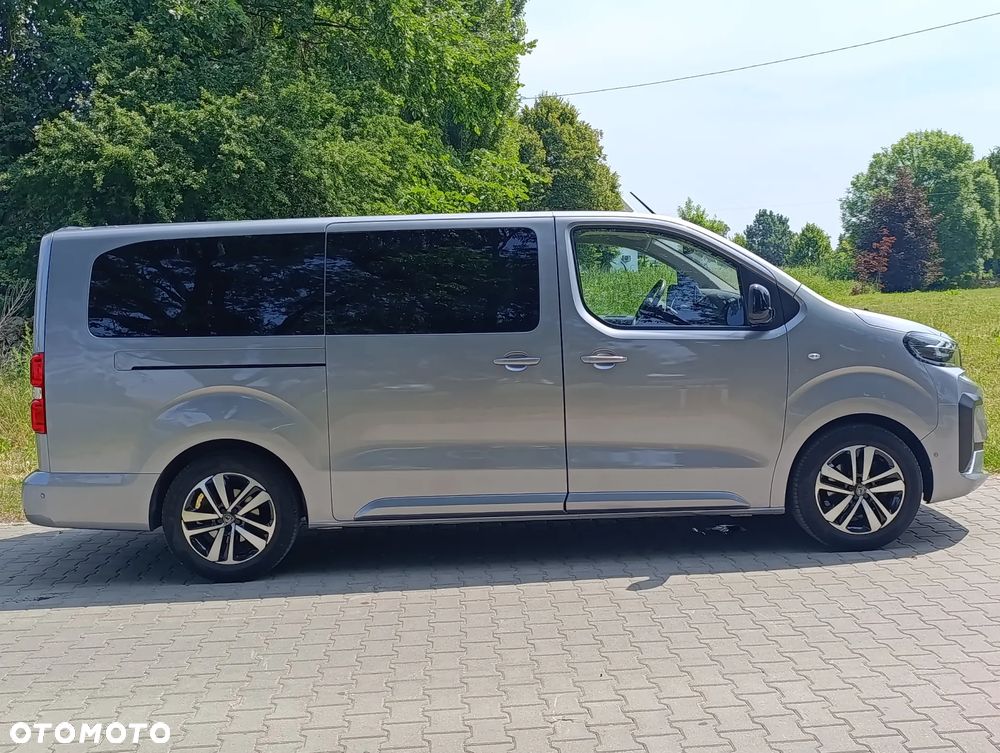 Peugeot Traveller 2.0 BlueHDi Long Business EAT8 - 4