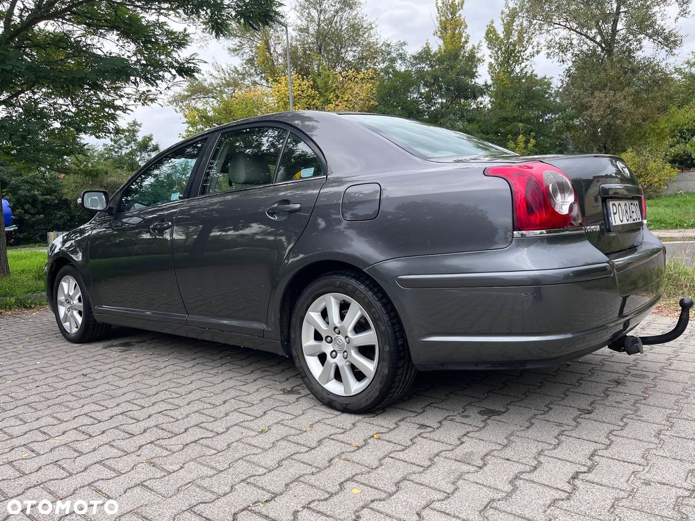 Toyota Avensis 2007 photo 5