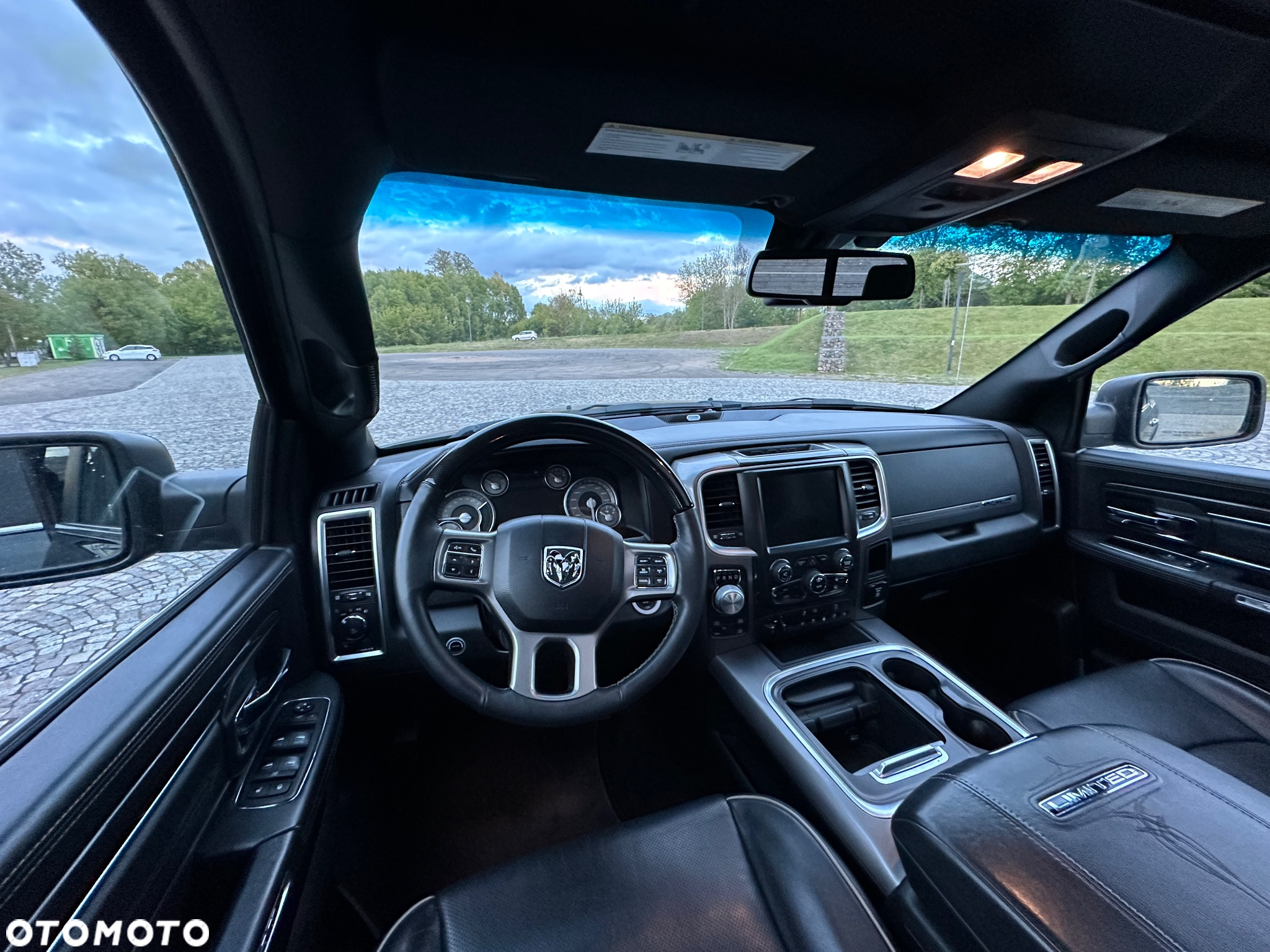 RAM 1500 - 19