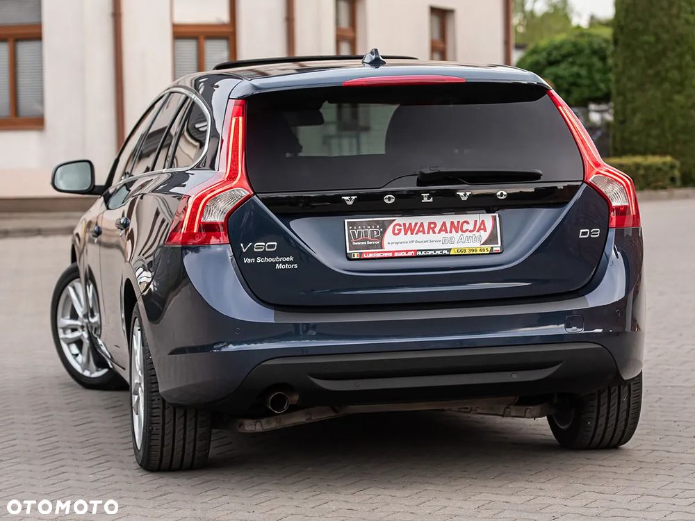Volvo V60 D3 Summum - 10