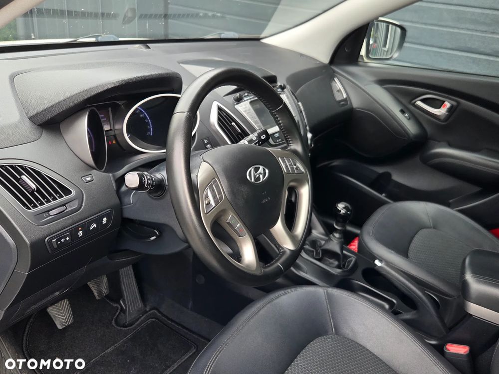 Hyundai ix35 1.7 CRDi Comfort 2WD - 14