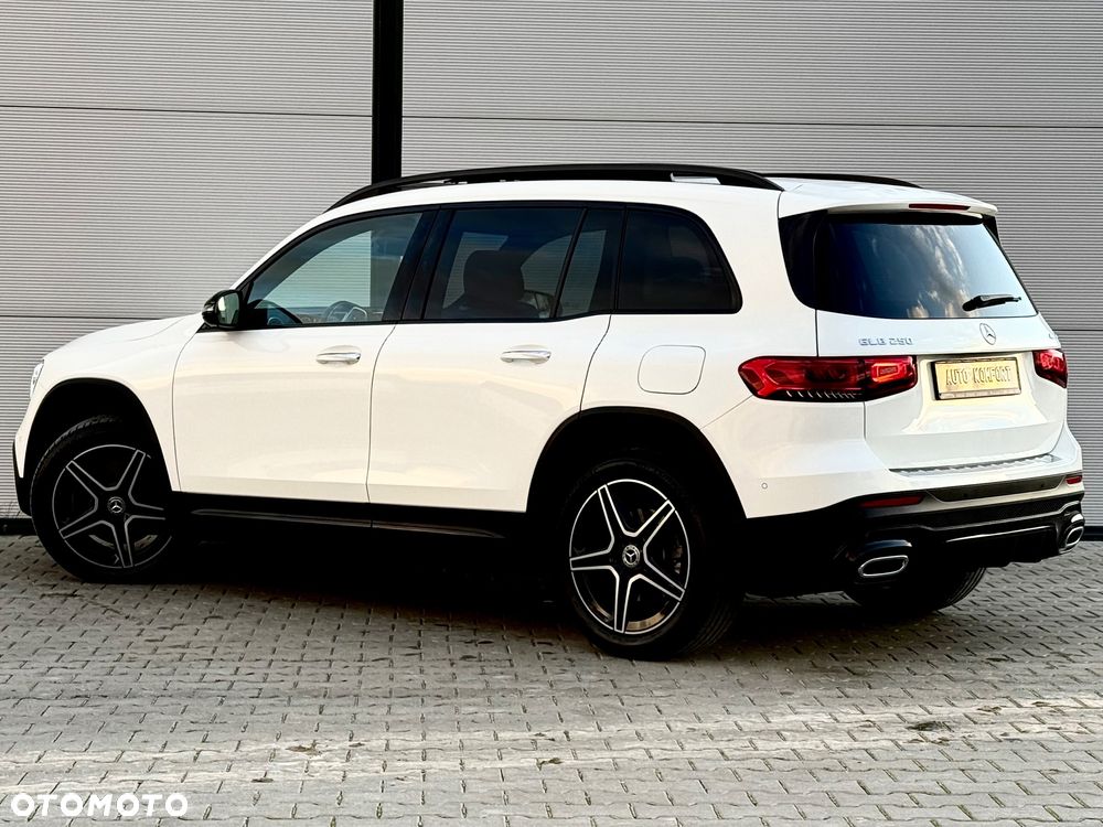 Mercedes-Benz GLB 250 4-Matic AMG Line 8G-DCT - 16