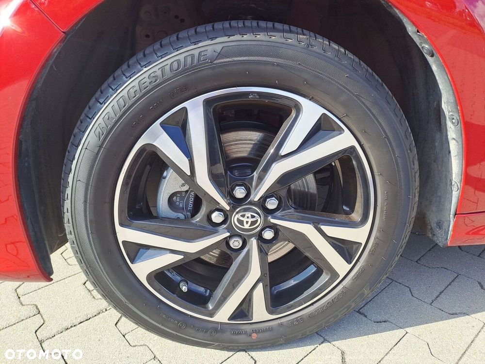 Toyota Yaris Hybrid 1.5 Style - 10