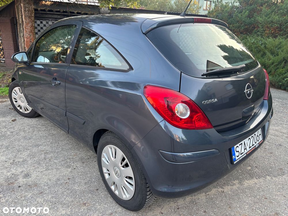 Opel Corsa 1.4 16V Edition - 3
