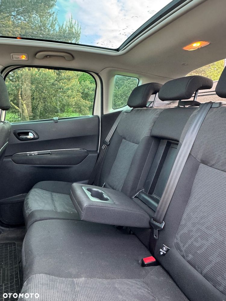 Peugeot 3008 2.0 HDi Allure - 9