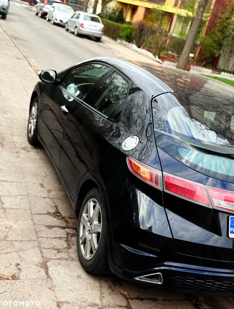 Honda Civic 1.8 Sport - 2