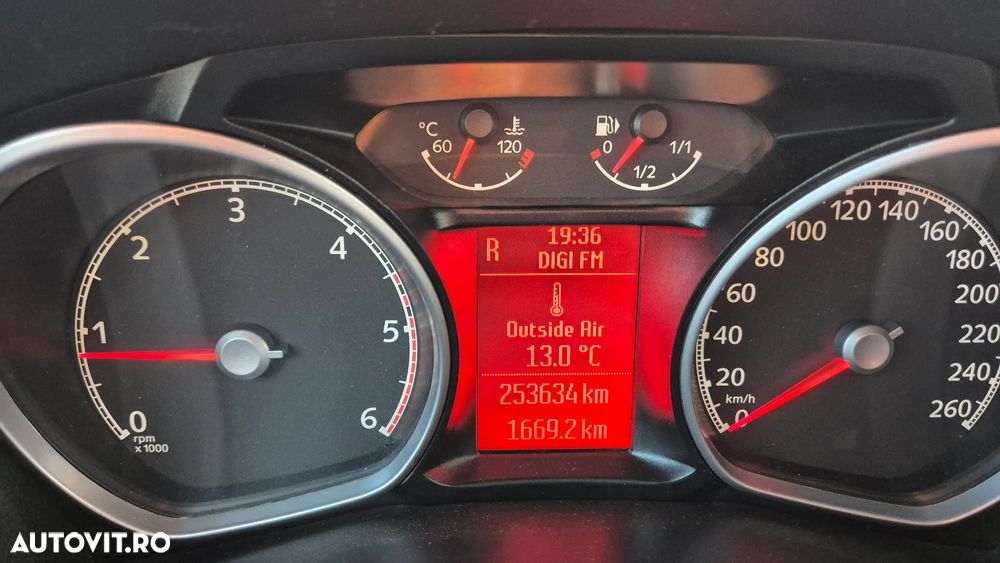 Ford Galaxy 2.0 TDCi DPF Aut. Ghia - 7