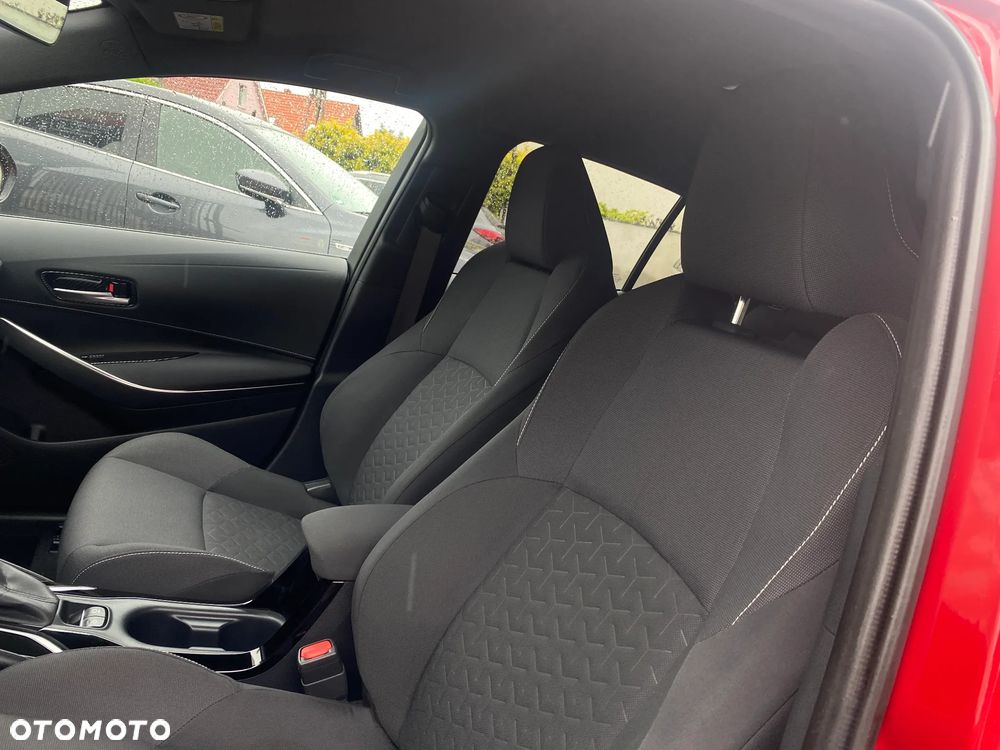 Toyota Corolla - 10