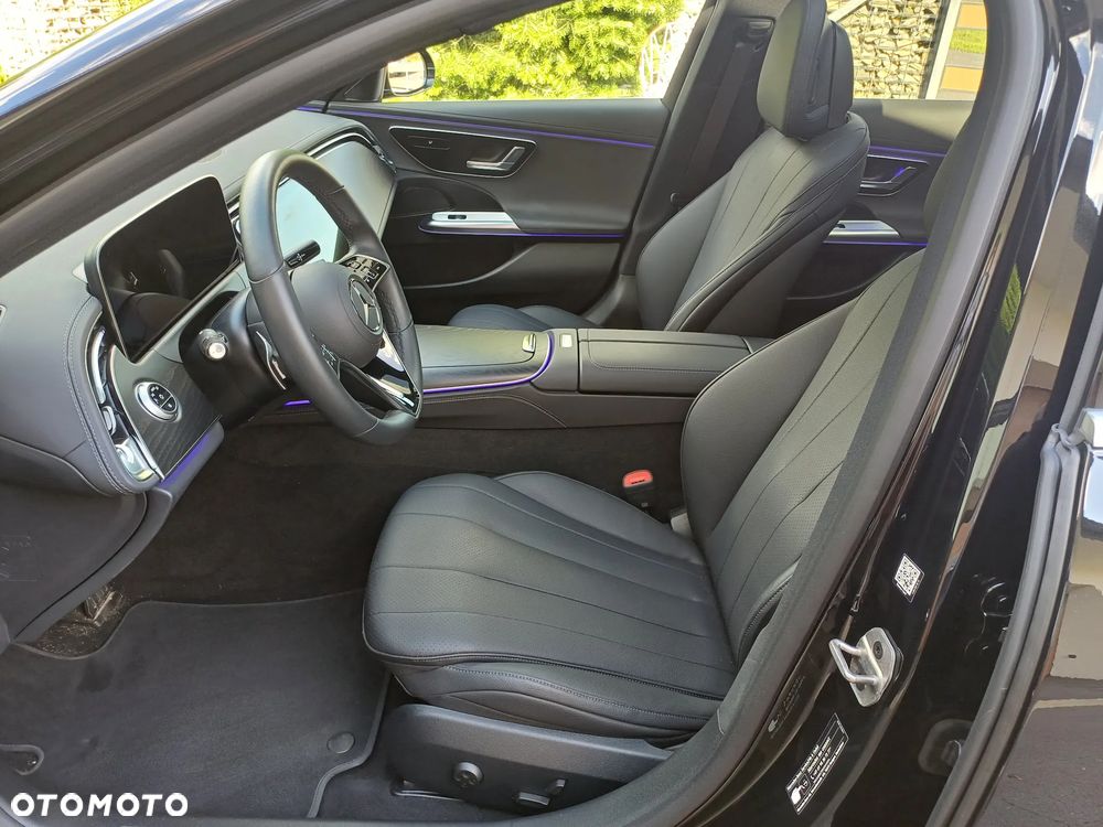 Mercedes-Benz Klasa E 300 de PHEV 4-Matic Avantgarde 9G-Tronic - 3